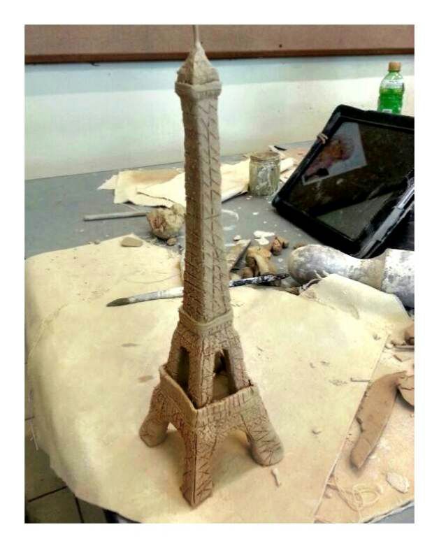 Clay Sculpture: Eiffel Tower 